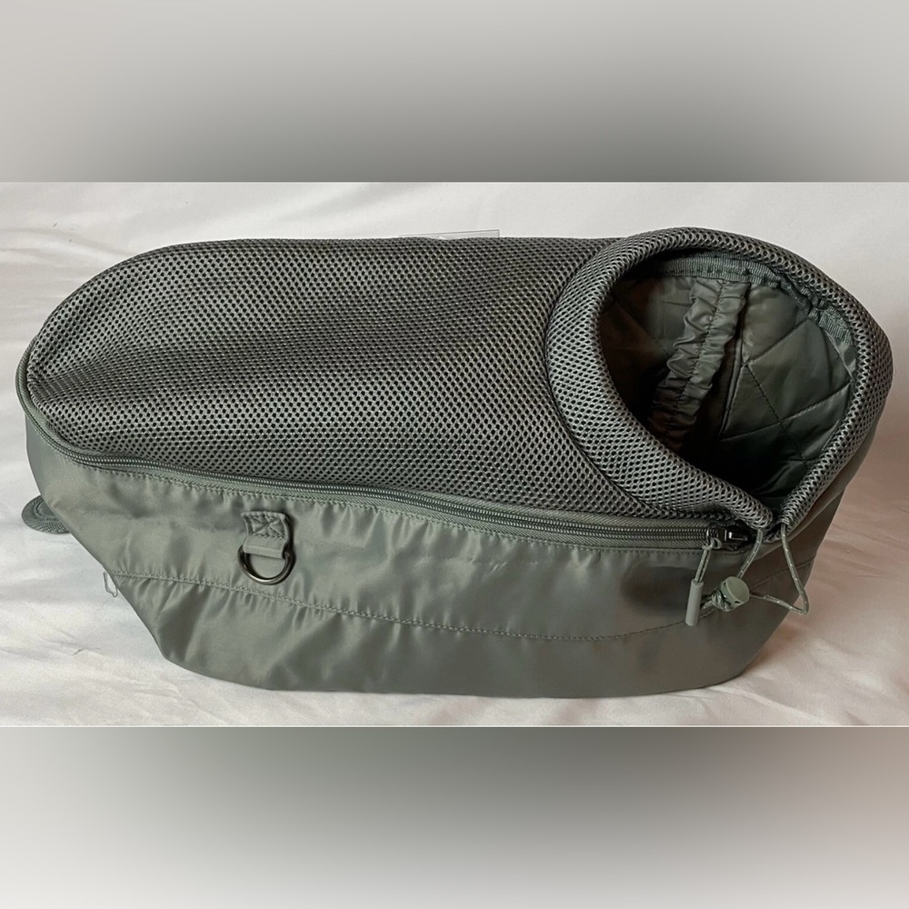 Top Paw Gray Small Pet Carrier NWT